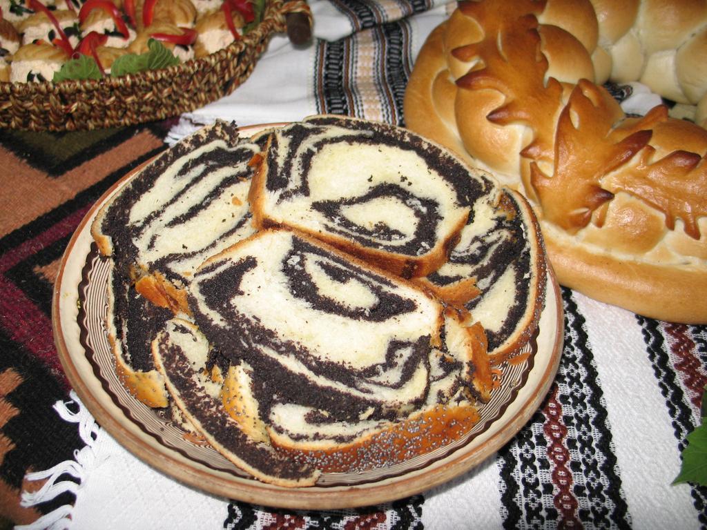 Casa Bunicii Din Bucovina Villa วามา ห้อง รูปภาพ