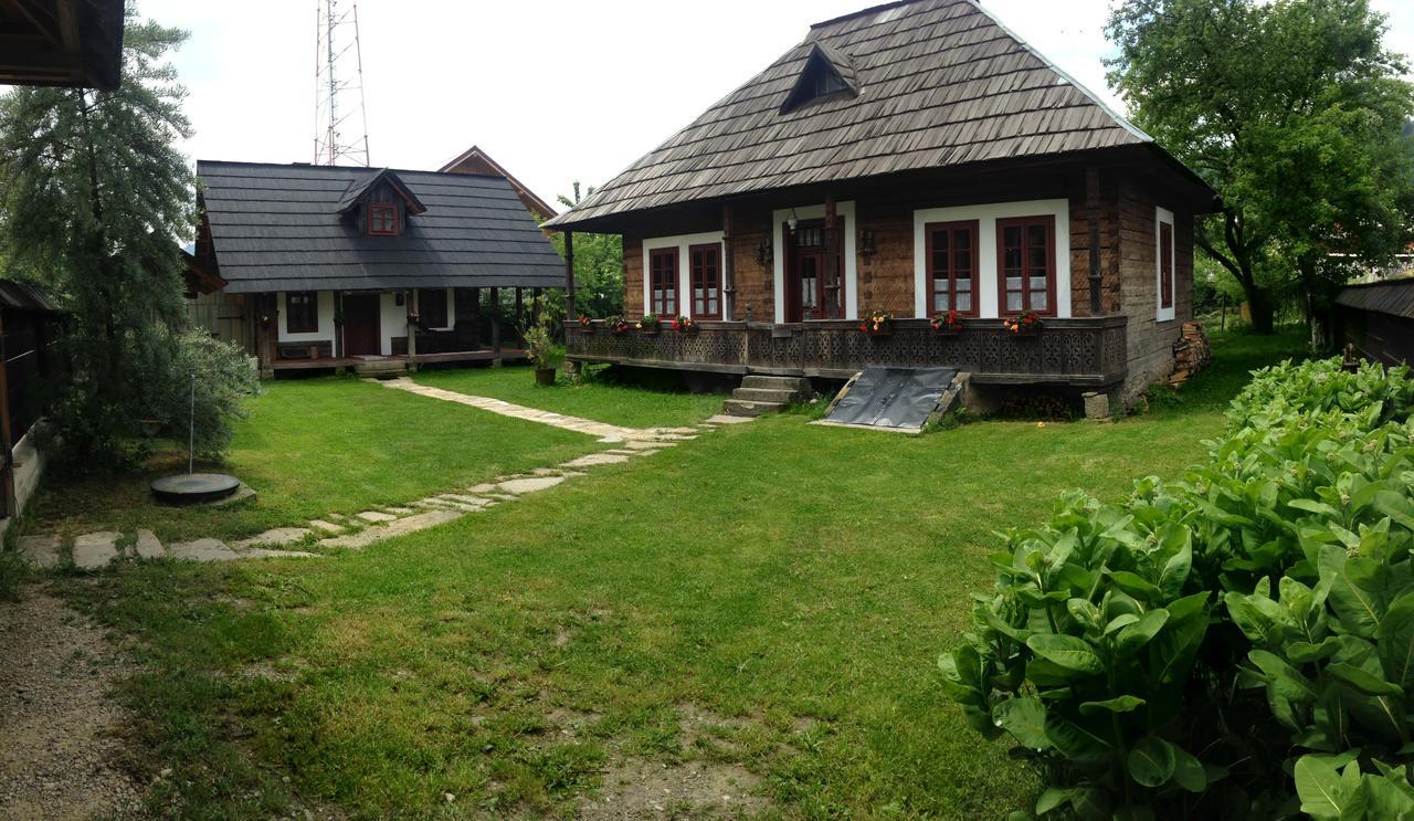 Casa Bunicii Din Bucovina Villa วามา ภายนอก รูปภาพ